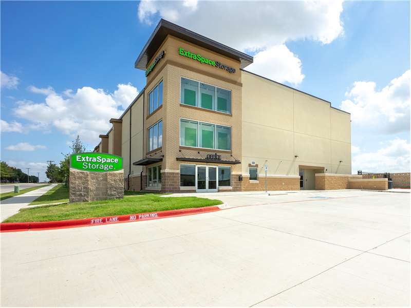 Extra Space Storage | 7500 Esters Blvd, Irving, TX 75063, USA | Phone: (469) 262-6703