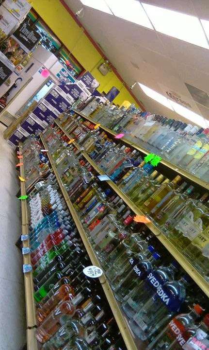 Wheeling Liquors Inc | 890 S Milwaukee Ave # C, Wheeling, IL 60090 | Phone: (847) 229-8195