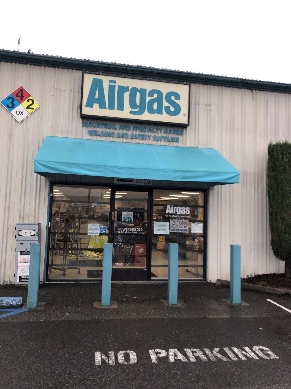Airgas Store | 30131 Industrial Pkwy SW, Hayward, CA 94544, USA | Phone: (510) 489-7050