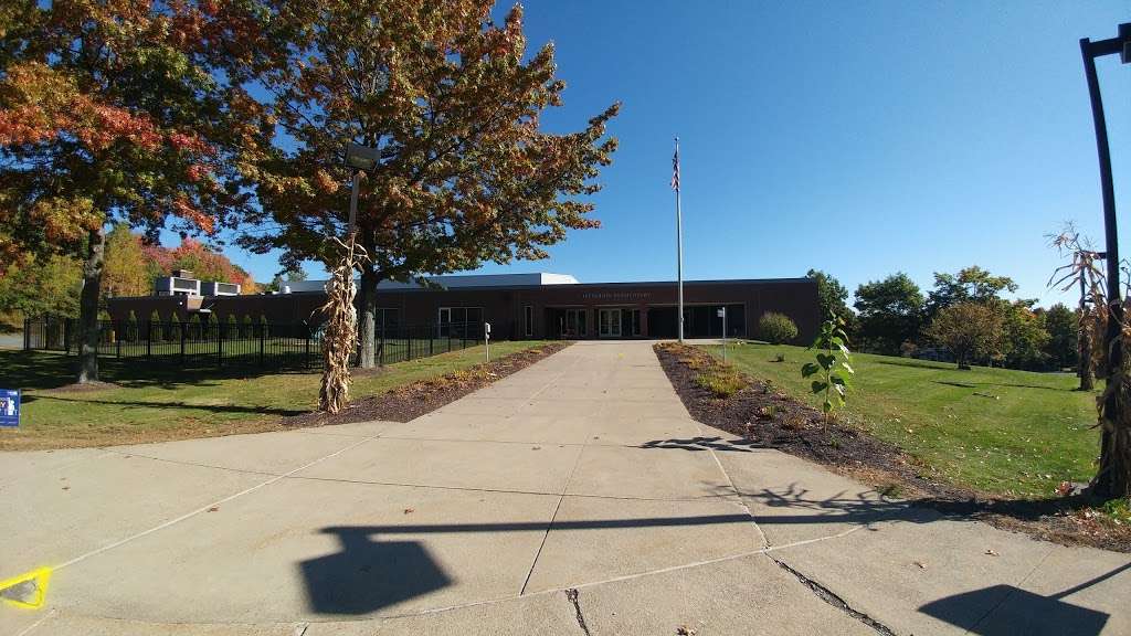 Jefferson Elementary School | 825 Lions Rd, Mt Cobb, PA 18436 | Phone: (570) 689-2656
