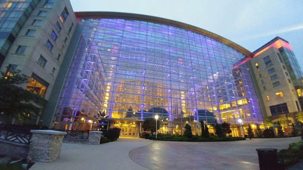 Gaylord National Resort & Convention Center | 201 Waterfront St, National Harbor, MD 20745, USA | Phone: (301) 965-4000