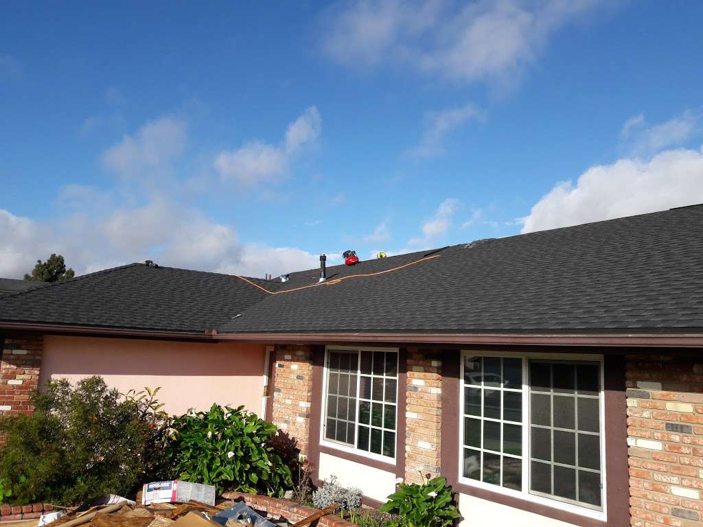 Neighborhood Roofing | 10900 Colima Rd, Whittier, CA 90604, USA | Phone: (323) 365-1046