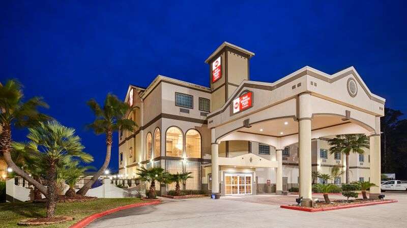 Best Western Plus New Caney Inn & Suites | 22033 US-59, New Caney, TX 77357, USA | Phone: (281) 354-7222