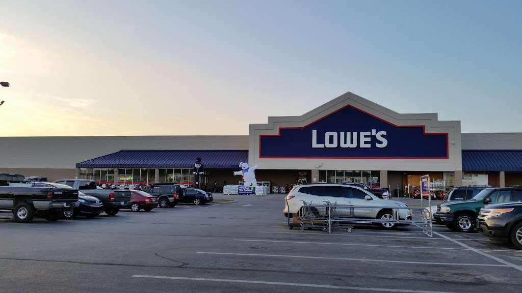 Lowes Home Improvement | 310 Eisenhower Dr, Hanover, PA 17331, USA | Phone: (717) 630-8700