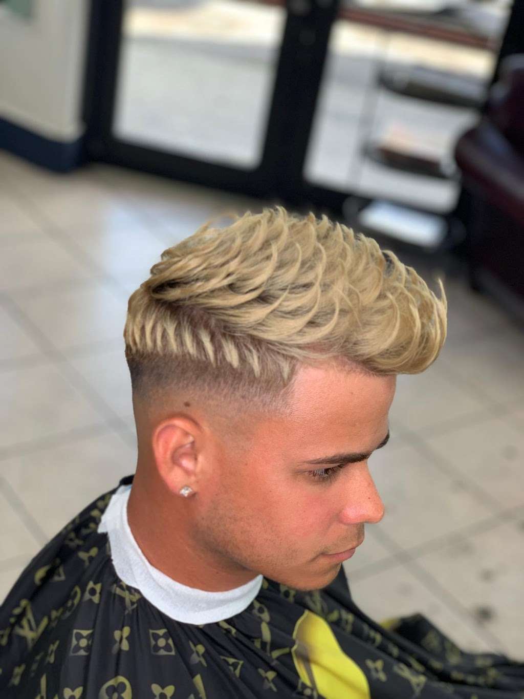 Barber Shop & Unisex | 6637 SW 25th St, Miami, FL 33155