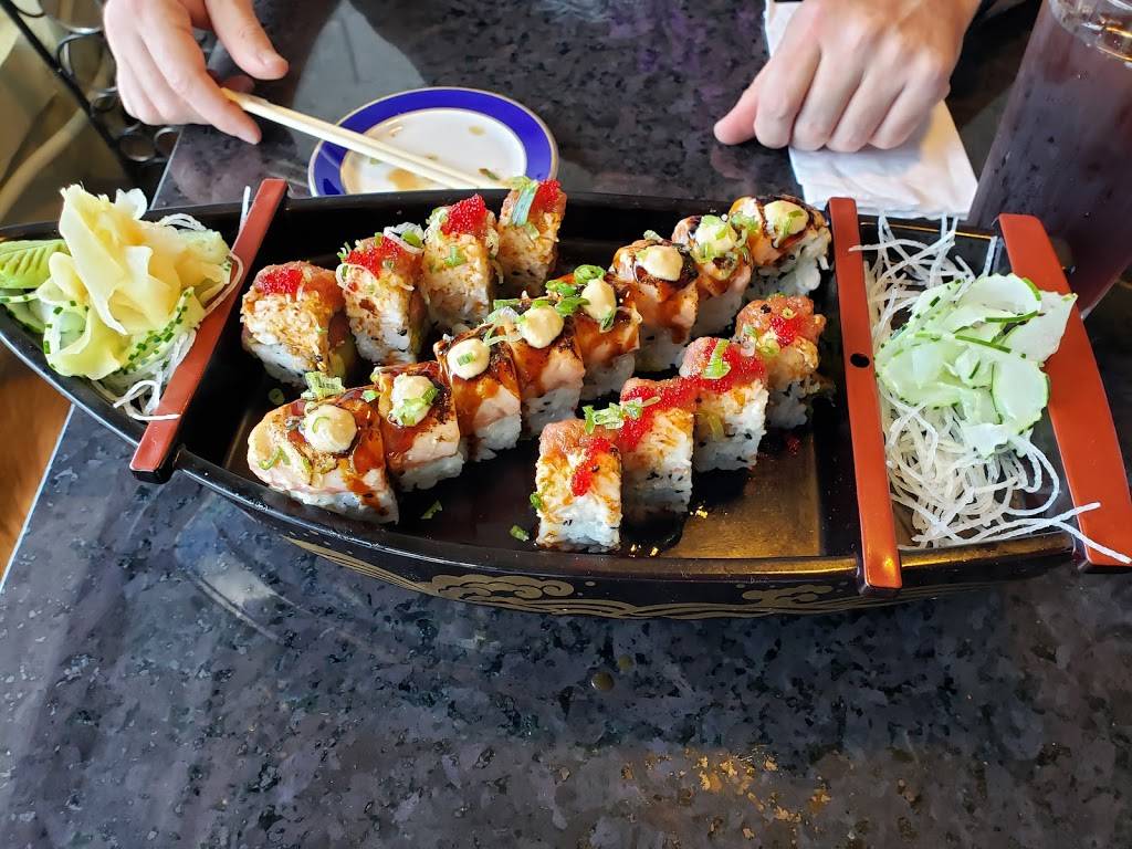 Sushi Lolas | 2902 Corrine Dr, Orlando, FL 32803, USA | Phone: (407) 898-5652