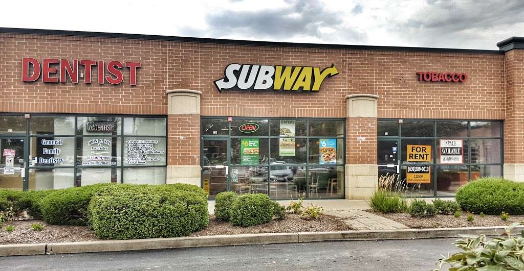 Subway Restaurants | 493 S Weber Rd, Bolingbrook, IL 60490, USA | Phone: (630) 679-2260