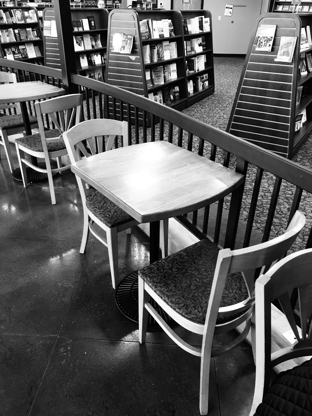 The Porch Coffee Shop and Bookstore | 9319, 3902 NE Riverside Rd, St Joseph, MO 64505, USA | Phone: (816) 233-1557