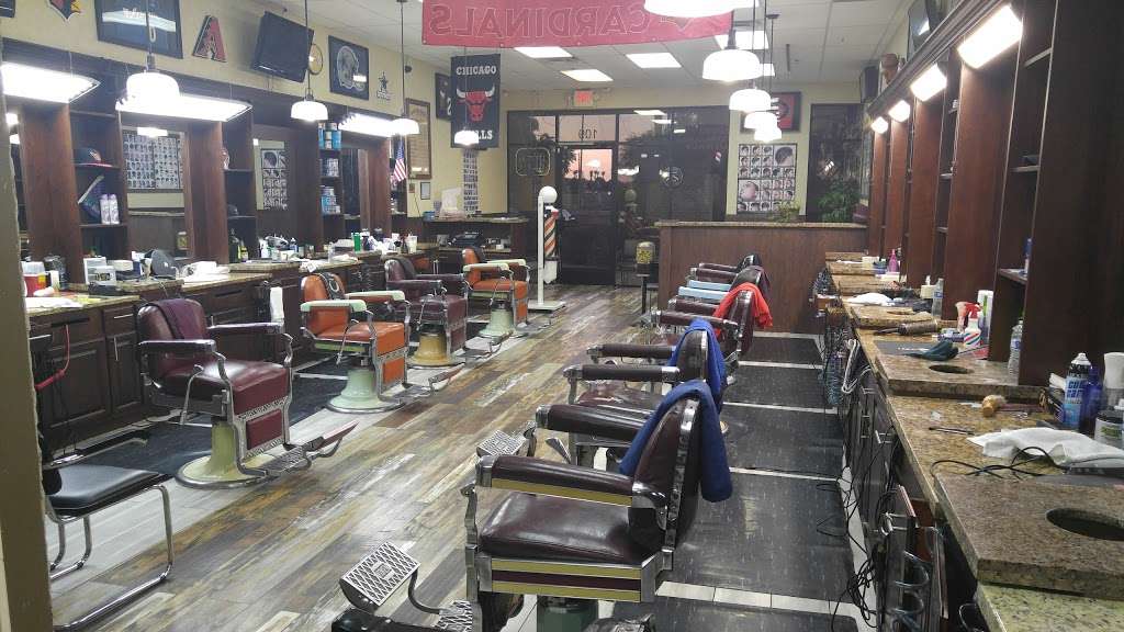 Johnnys Barber Shop | 7435 W Lower Buckeye Rd #109, Phoenix, AZ 85043 | Phone: (623) 478-9141