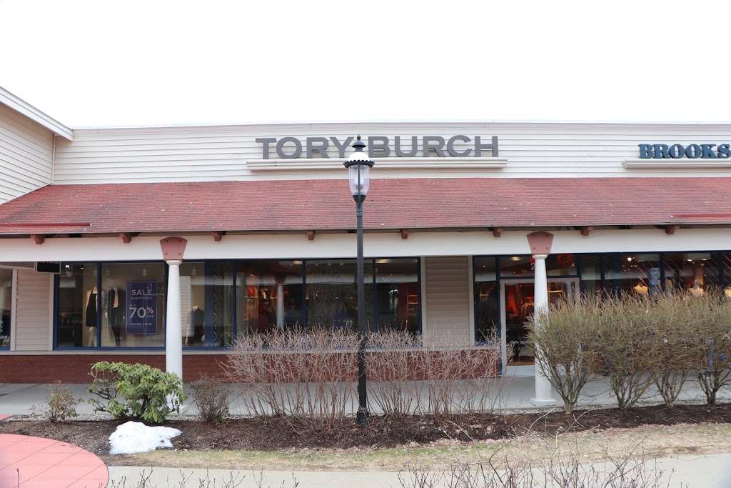 Tory Burch Outlet - 1 Premium, Outlet Blvd #280, Wrentham, MA 02093