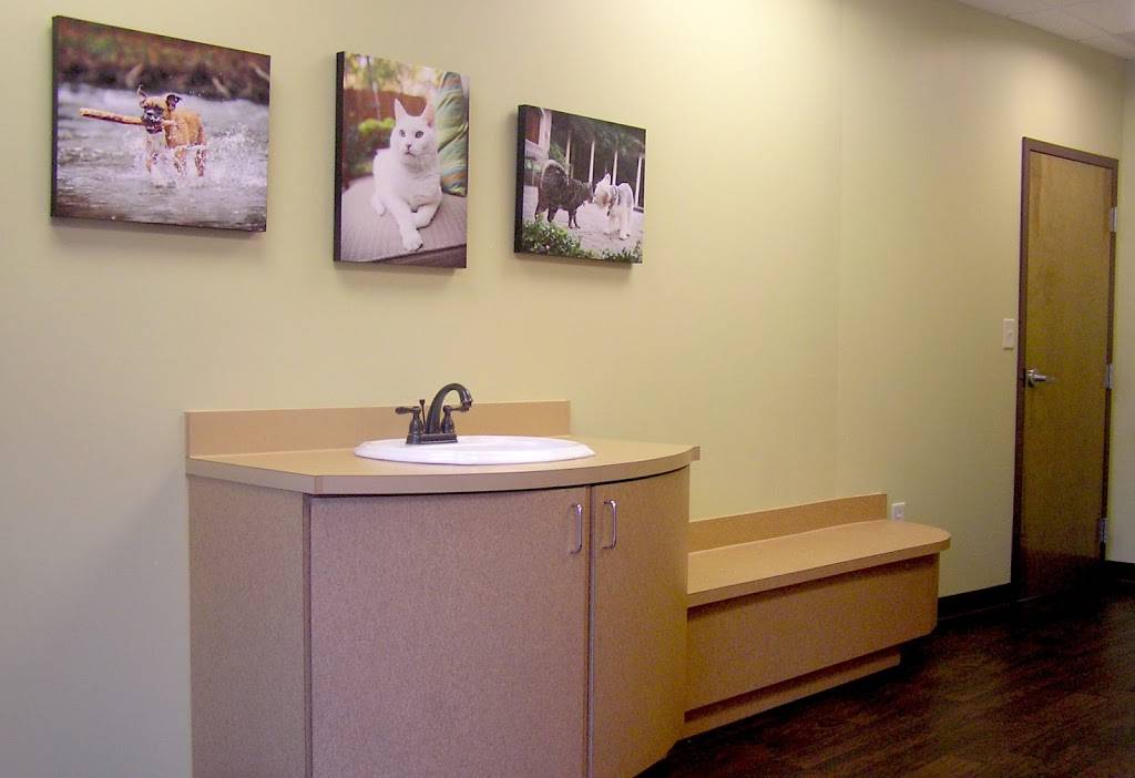 Trusted Friend Animal Clinic | 5975 Roswell Rd Suite C309, Sandy Springs, GA 30328, USA | Phone: (404) 907-1404