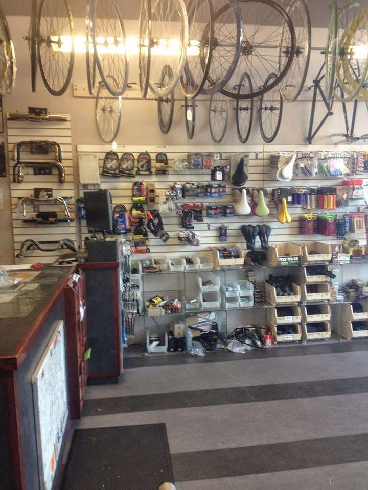 Smart Bike Parts | 3031 W Armitage Ave, Chicago, IL 60647, USA | Phone: (773) 384-3010