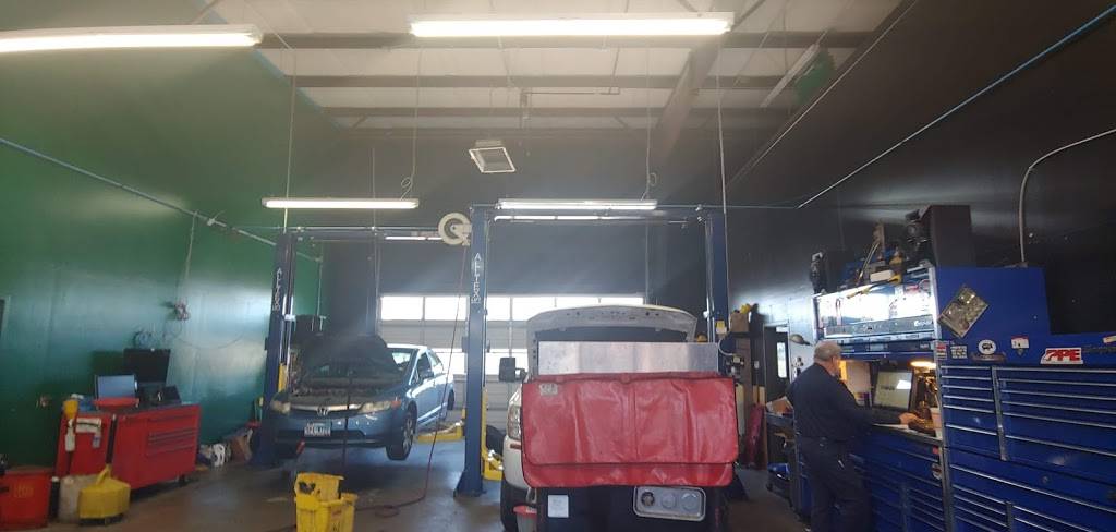 Daves Ultimate Automotive | 900 W Pecan St, Pflugerville, TX 78660, USA | Phone: (512) 989-3283