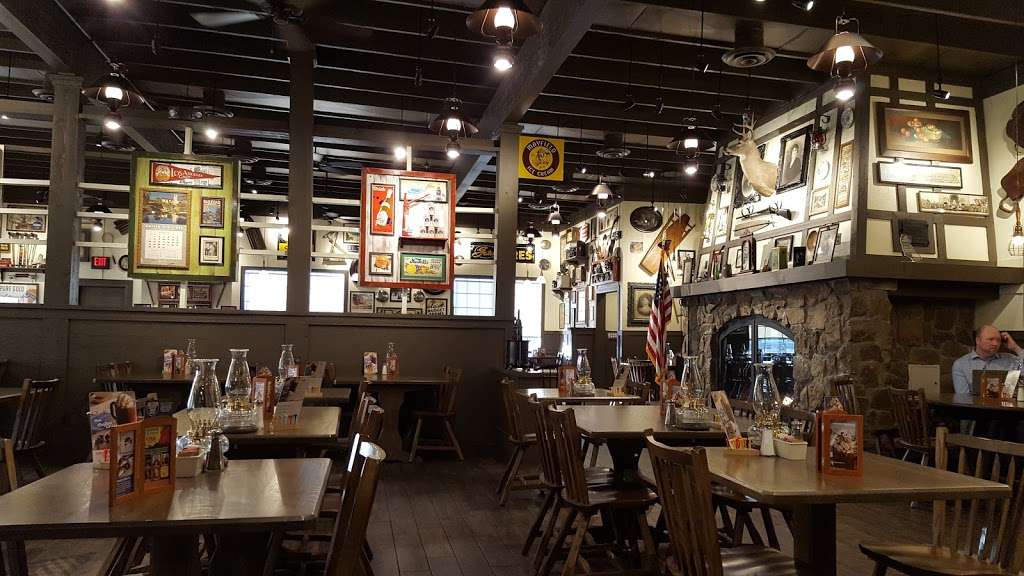 Cracker Barrel Old Country Store | 11612 Amargosa Rd, Victorville, CA 92392, USA | Phone: (760) 244-0010