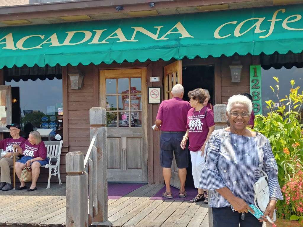 Acadiana Cafe | 1289 SW Loop 410, San Antonio, TX 78227, USA | Phone: (210) 674-0019