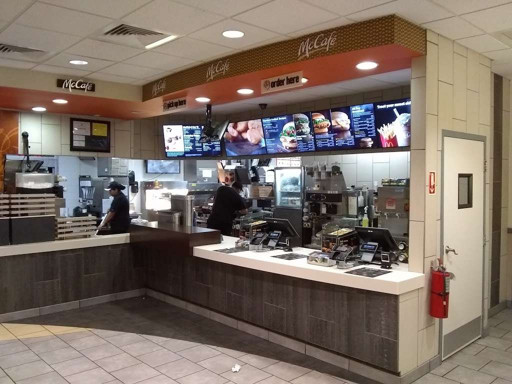 McDonalds | 950 Rte 22 East, Somerville, NJ 08876, USA | Phone: (908) 575-7940