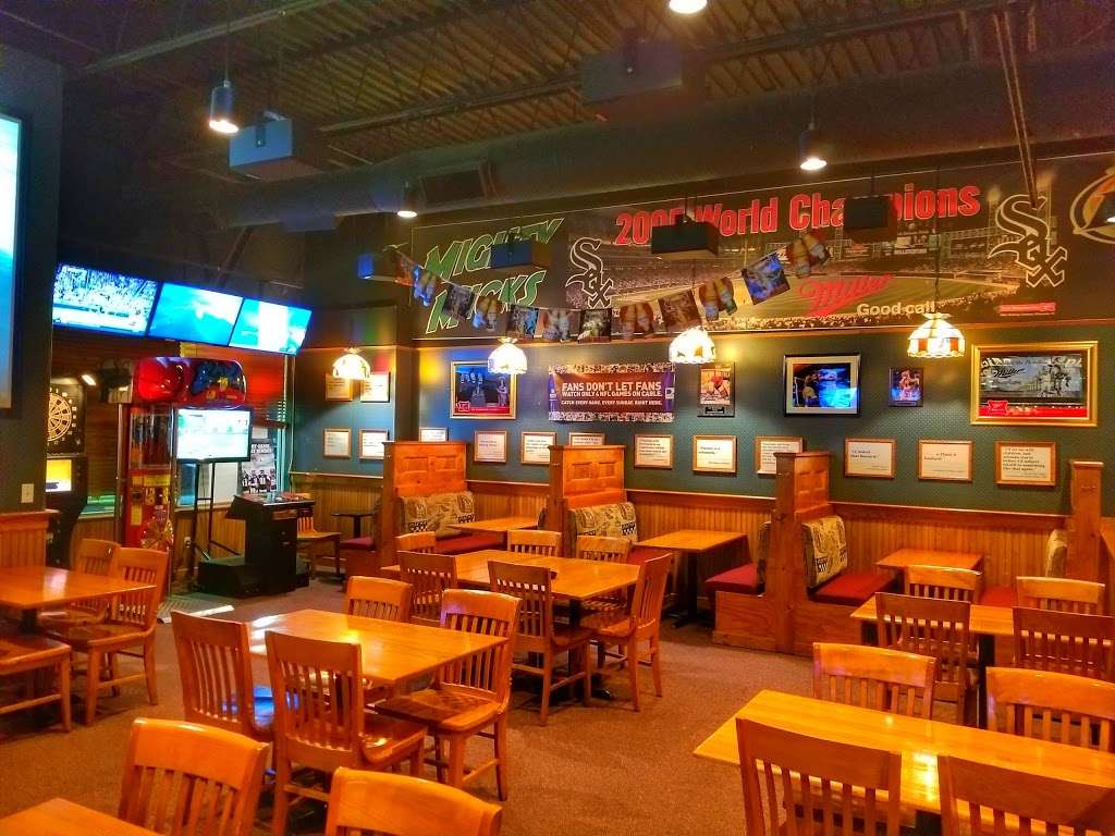 Mighty Micks Pub & Cafe | 10727 Randolph St, Winfield, IN 46307 | Phone: (219) 662-2244