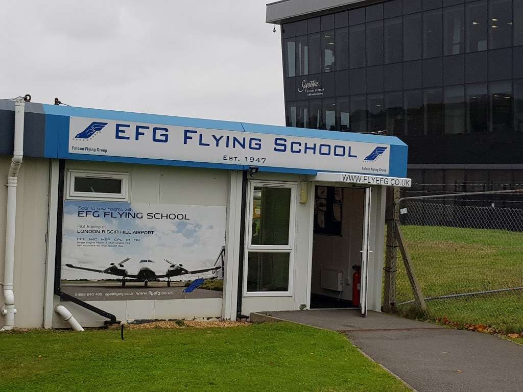 EFG Flying School | Biggin Hill Airport, Kent TN16 3BN, UK | Phone: 01959 540054