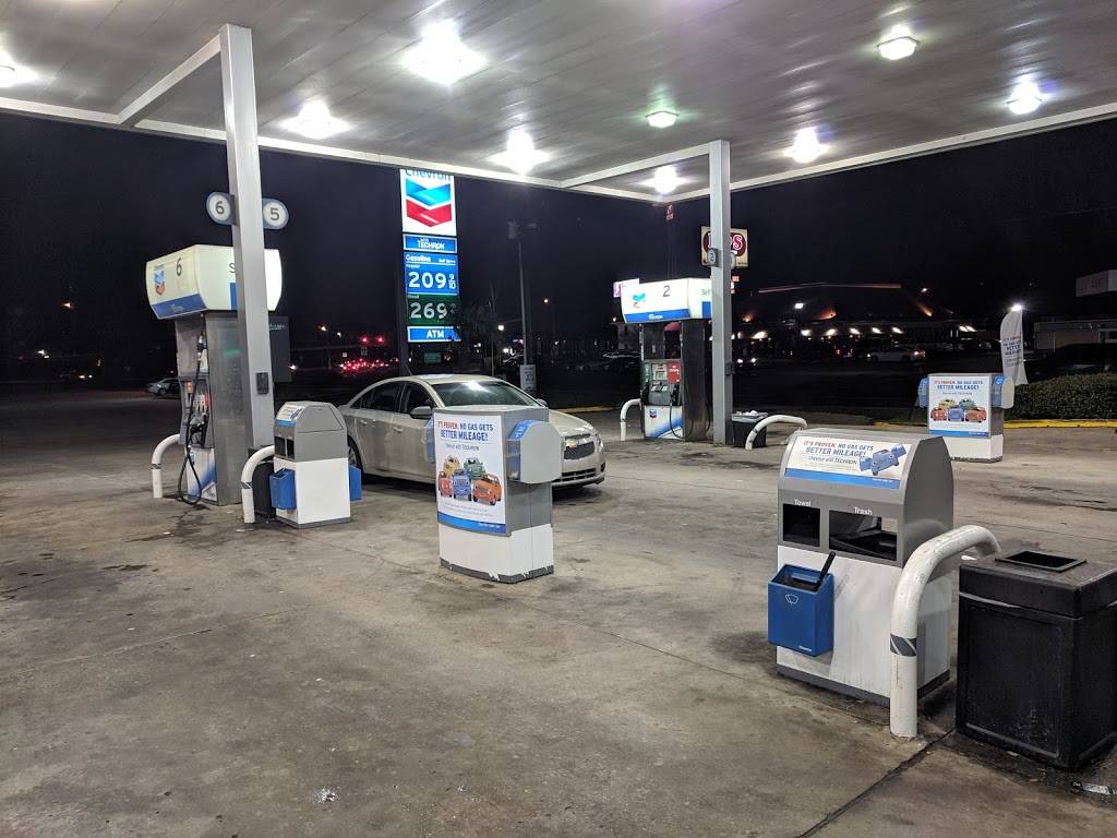 Chevron | 2313 S Acadian Thruway, Baton Rouge, LA 70808, USA | Phone: (225) 379-7634