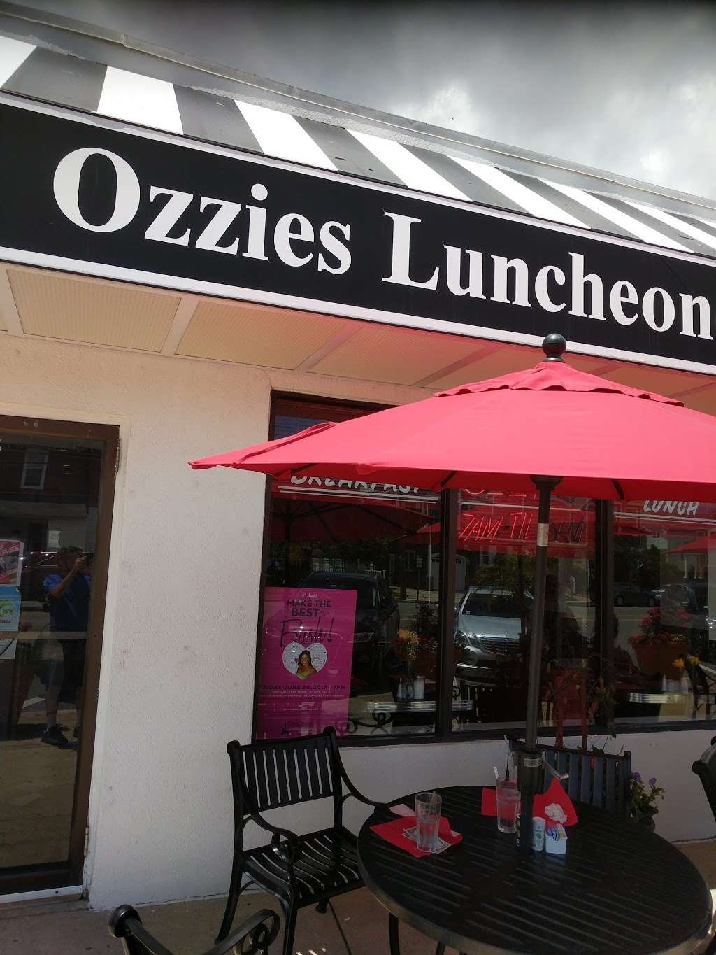 Ozzies Luncheonette | 2401 Atlantic Ave, Longport, NJ 08403, USA | Phone: (609) 487-0575