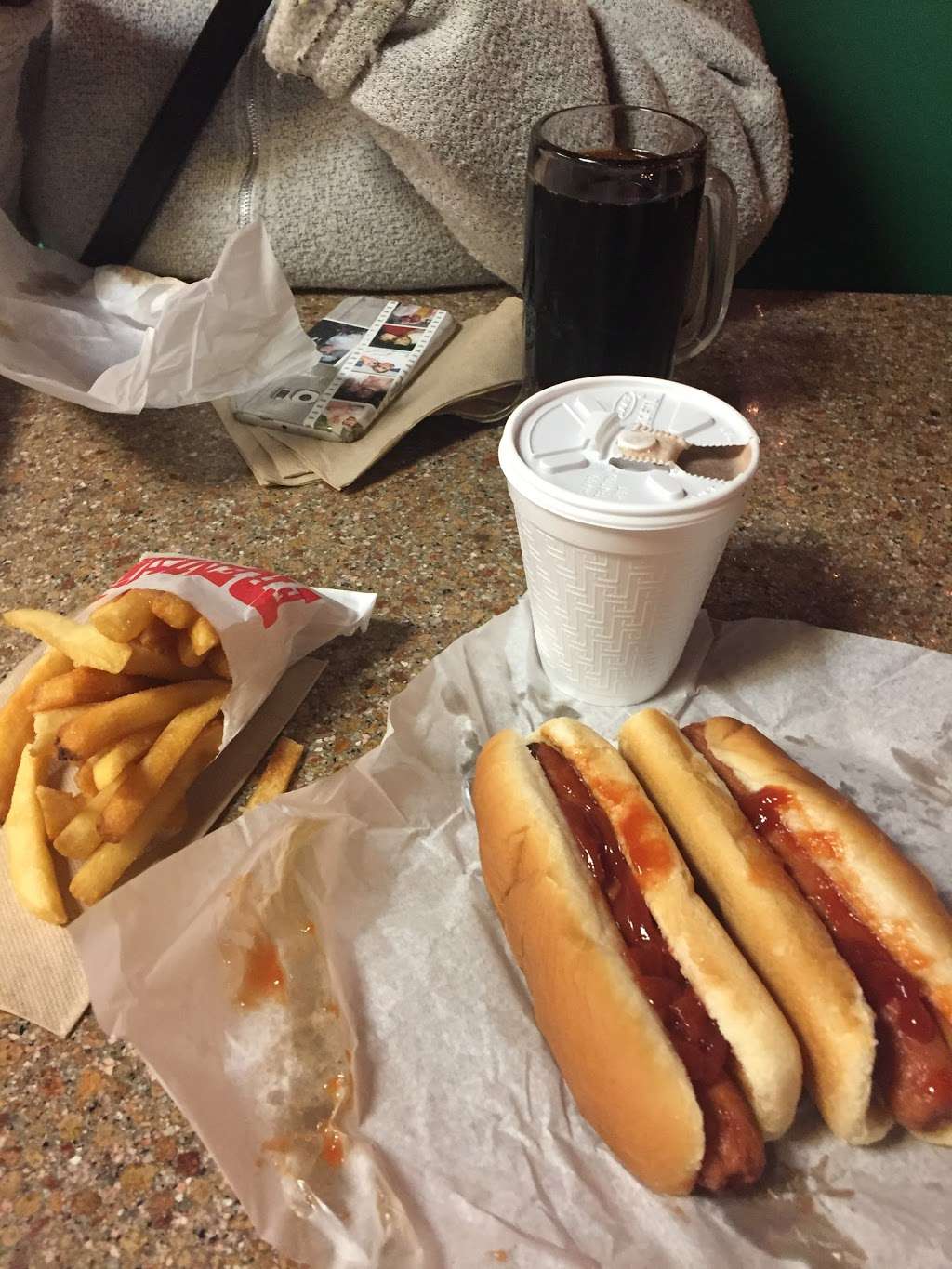 Hot Dog Johnnys | 333 US-46, Belvidere, NJ 07823, USA | Phone: (908) 453-2882