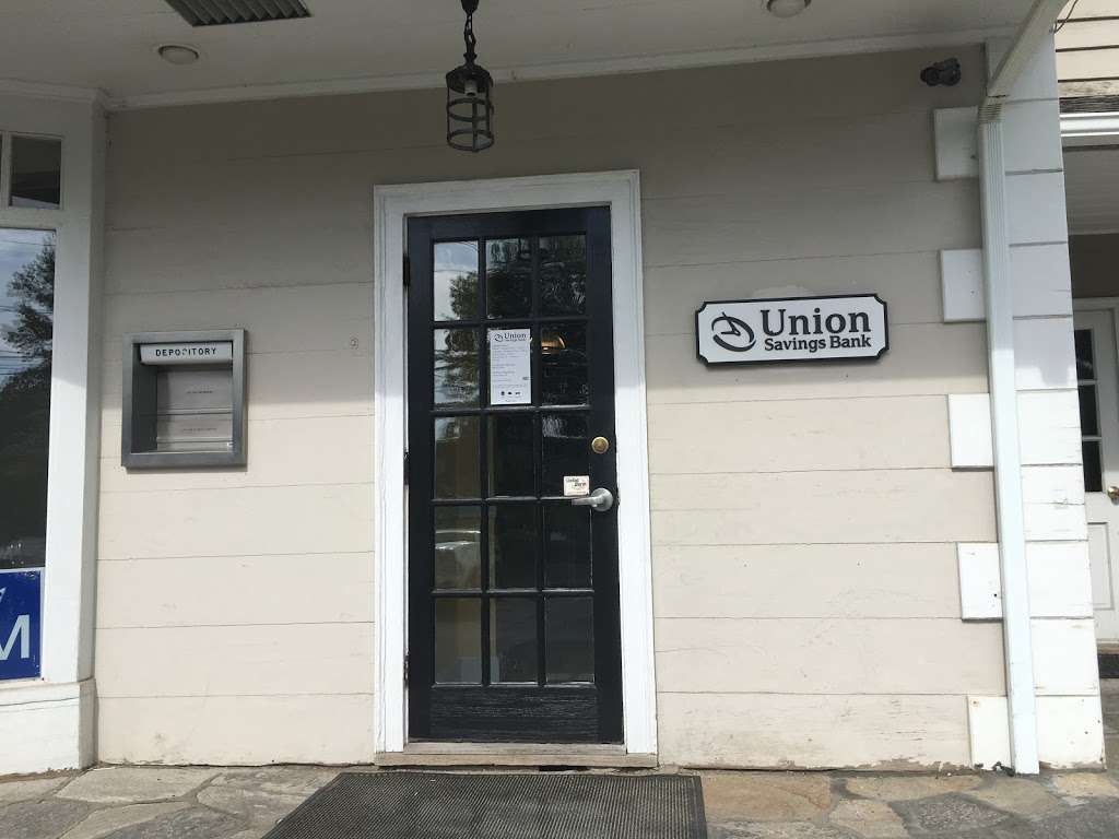 Union Savings Bank | 26 North St, Roxbury, CT 06783, USA | Phone: (860) 350-3199