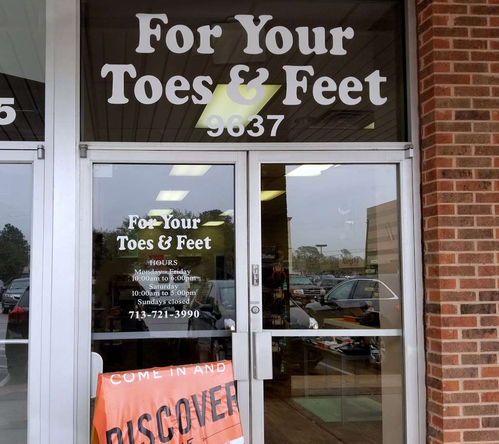 For Your Toes & Feet Houston | 9637 Hillcroft Ave, Houston, TX 77096, USA | Phone: (713) 721-3990