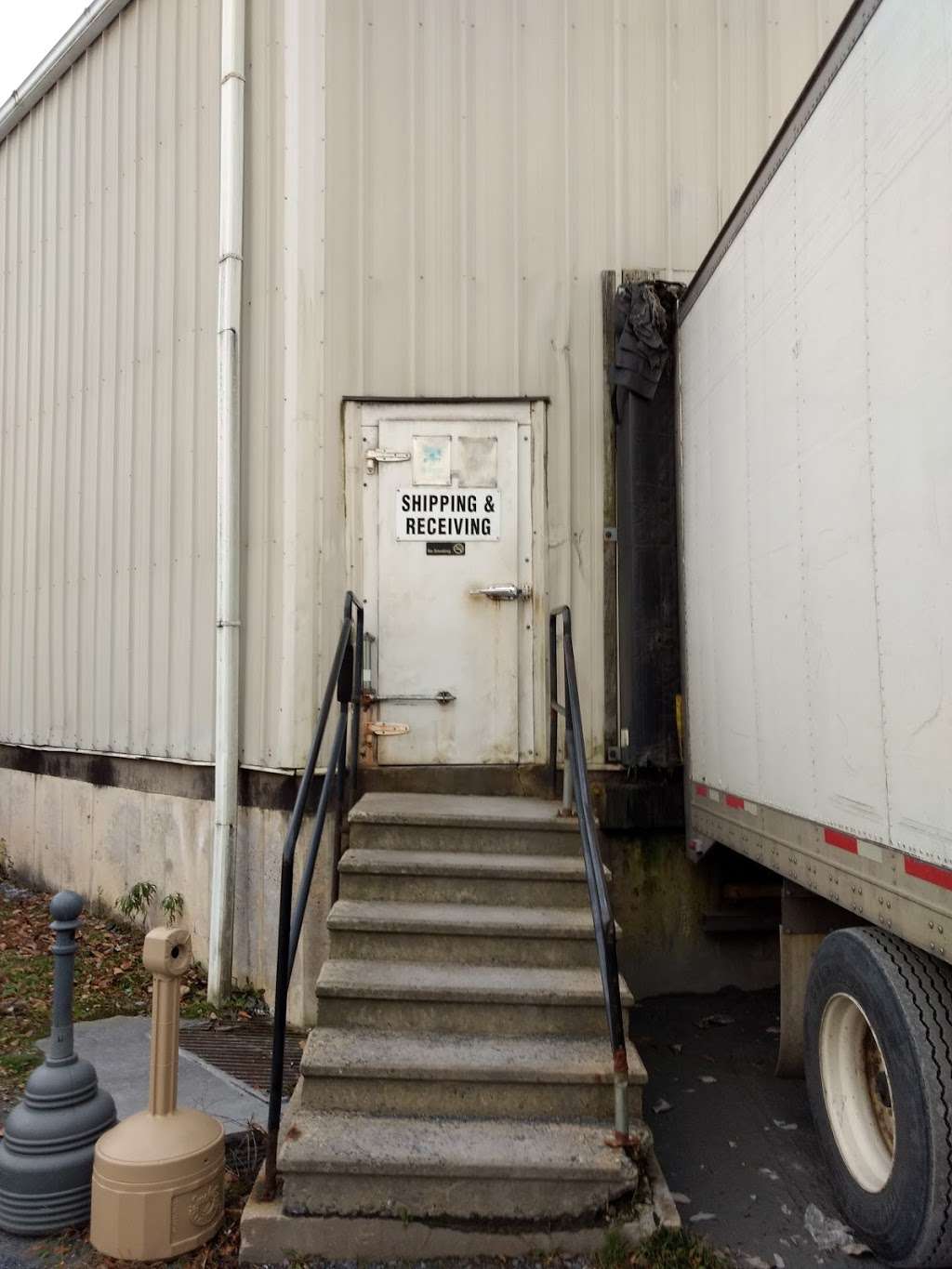 Allentown Refrigerated Terminals 125 Seneca Trail Boyertown Pa 19512 Usa