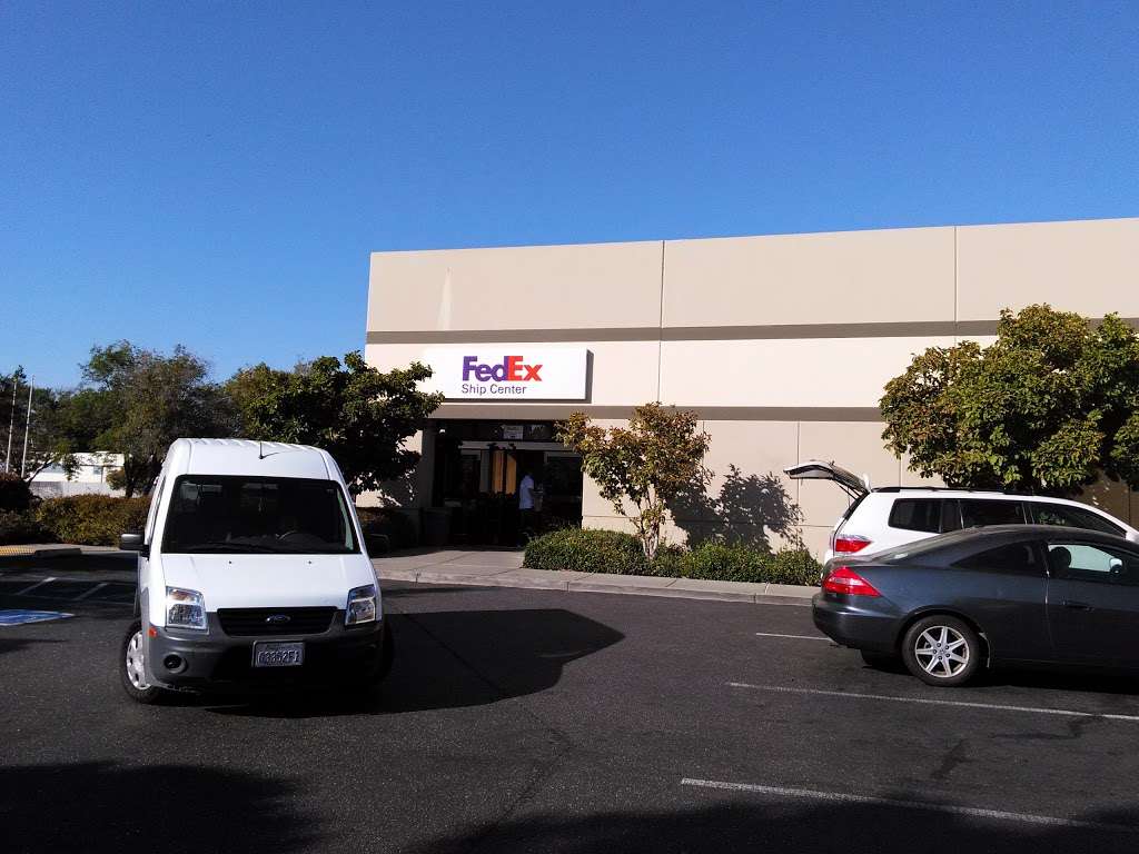 FedEx Ship Center | 710 Dado St, San Jose, CA 95131, USA | Phone: (800) 463-3339