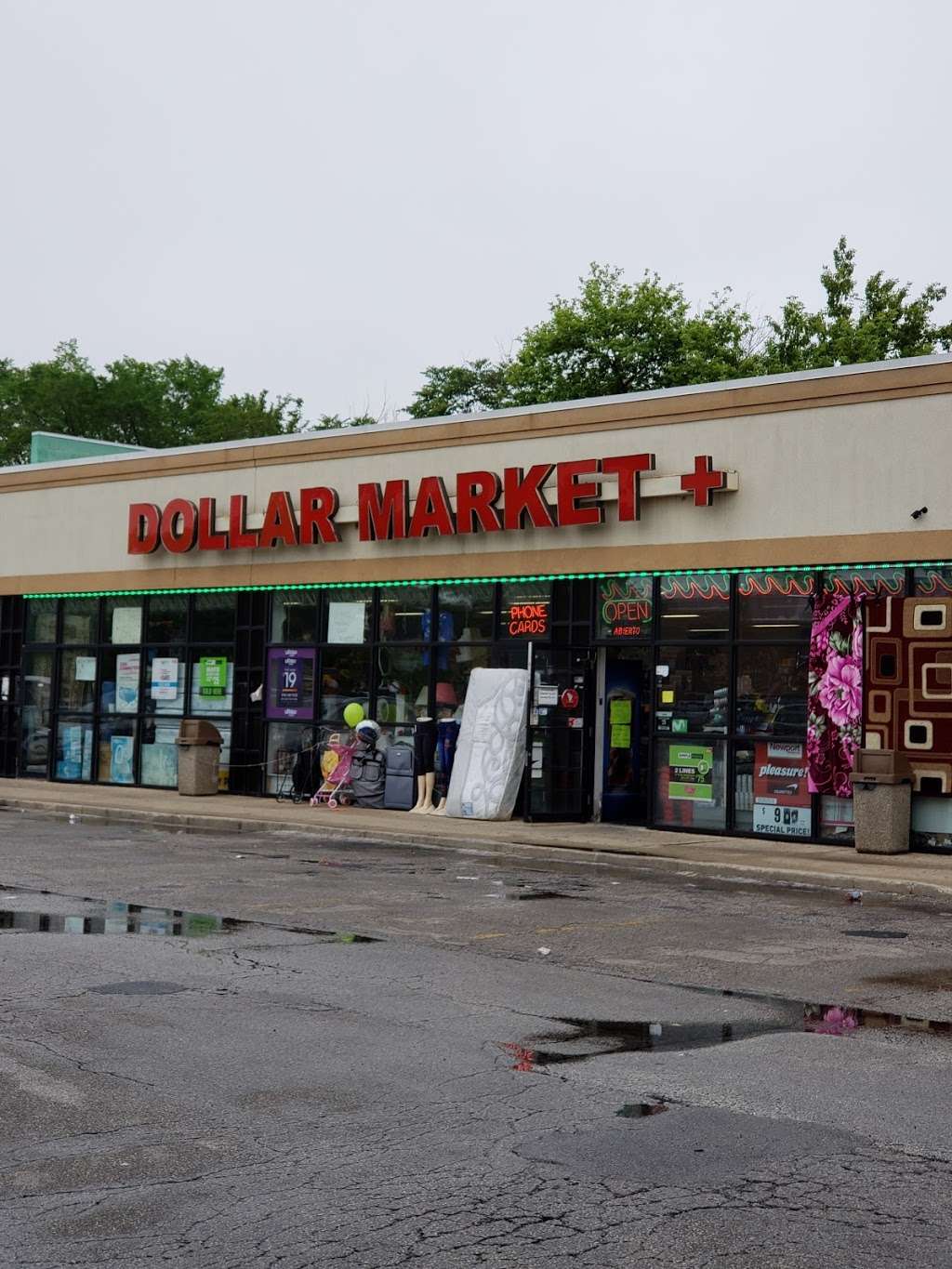 Dollar Market Plus | 4600 W Belmont Ave # 3, Chicago, IL 60641, USA | Phone: (773) 282-1667