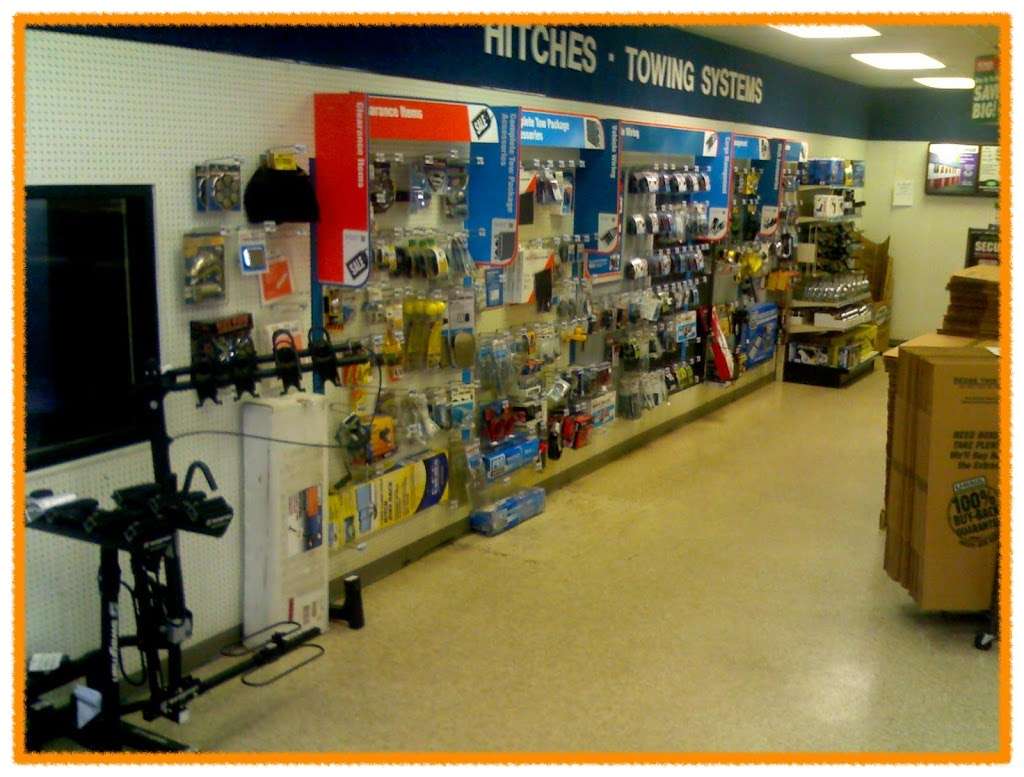 U-Haul Trailer Hitch Super Center at South Blvd | 5104 South Blvd, Charlotte, NC 28217 | Phone: (704) 469-5899