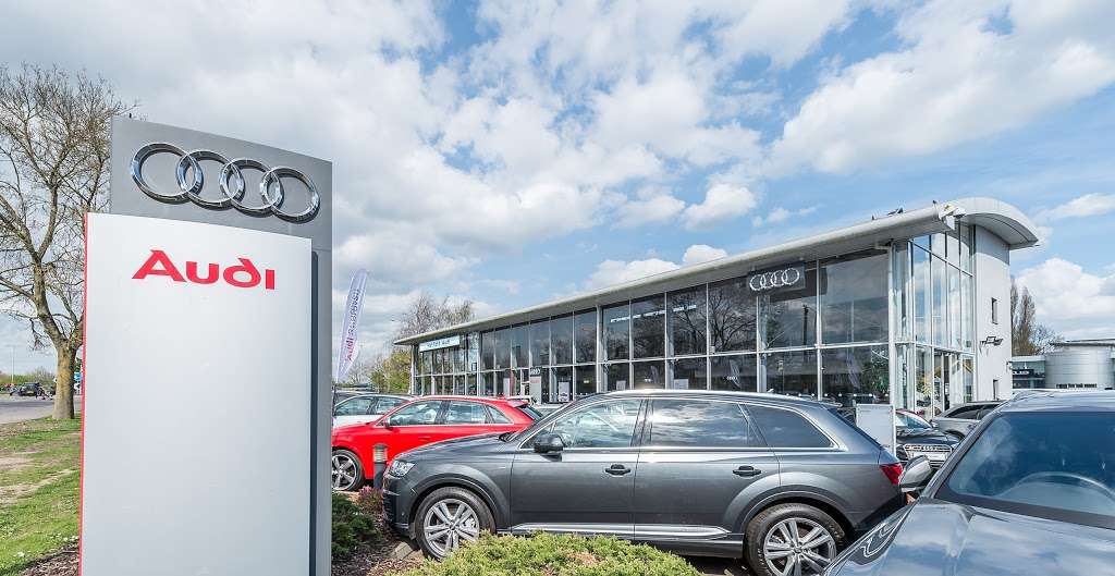 Hatfield Audi | 174 Great N Rd, Hatfield AL9 5JN, UK | Phone: 01707 861835