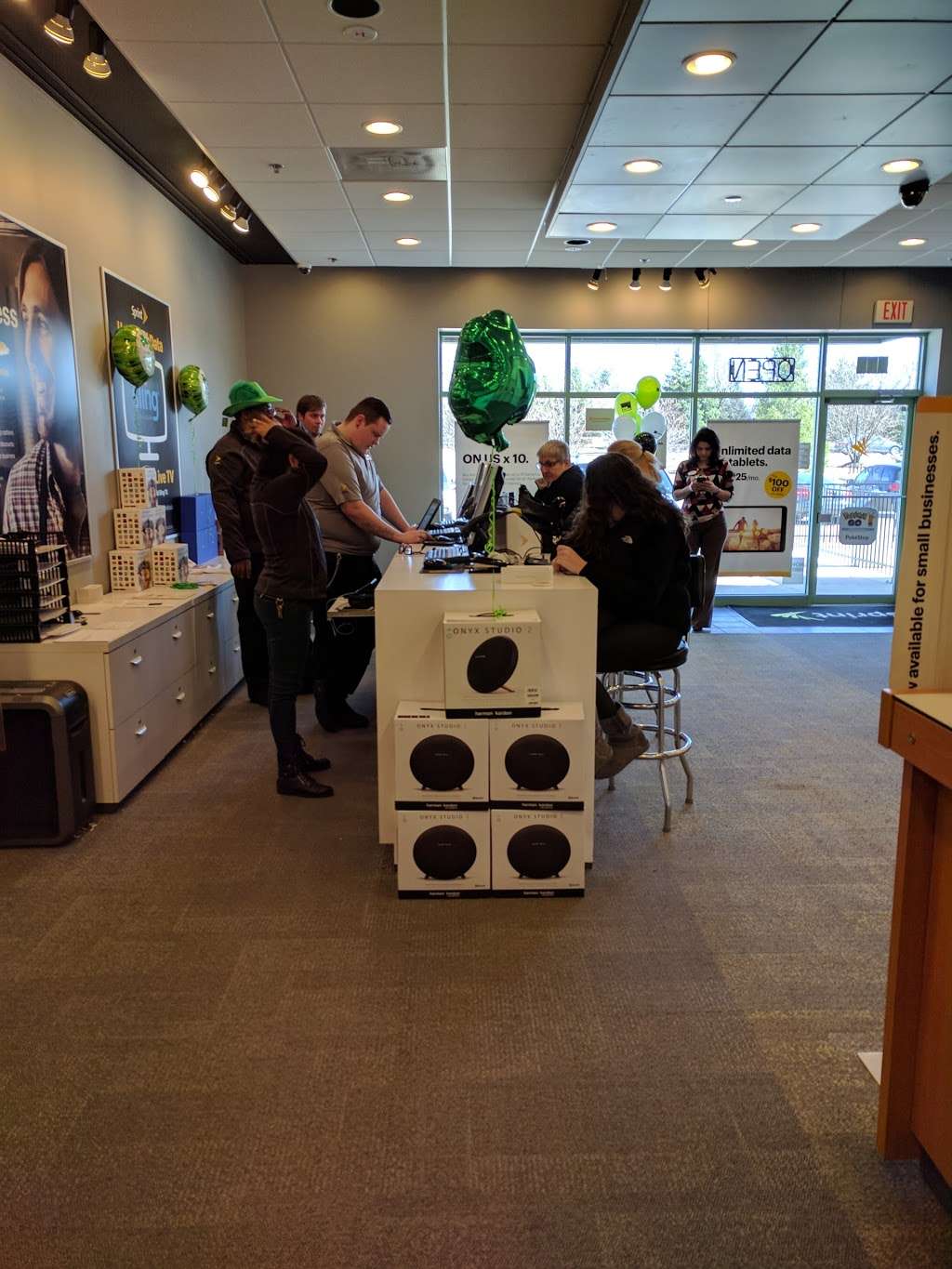 Sprint Store | 512 Randall Rd, South Elgin, IL 60177, USA | Phone: (847) 841-8600