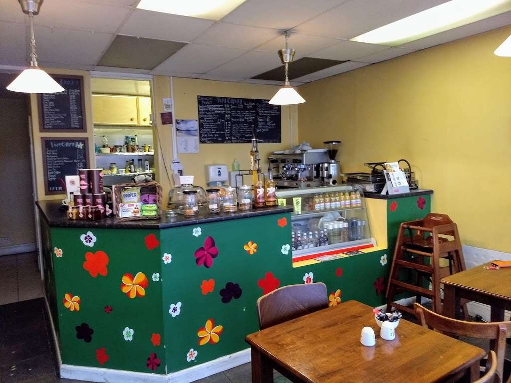 Frangipani Coffee Shop | 96 Knights Hill, West Norwood, London SE27 0JL, UK | Phone: 020 8761 9044