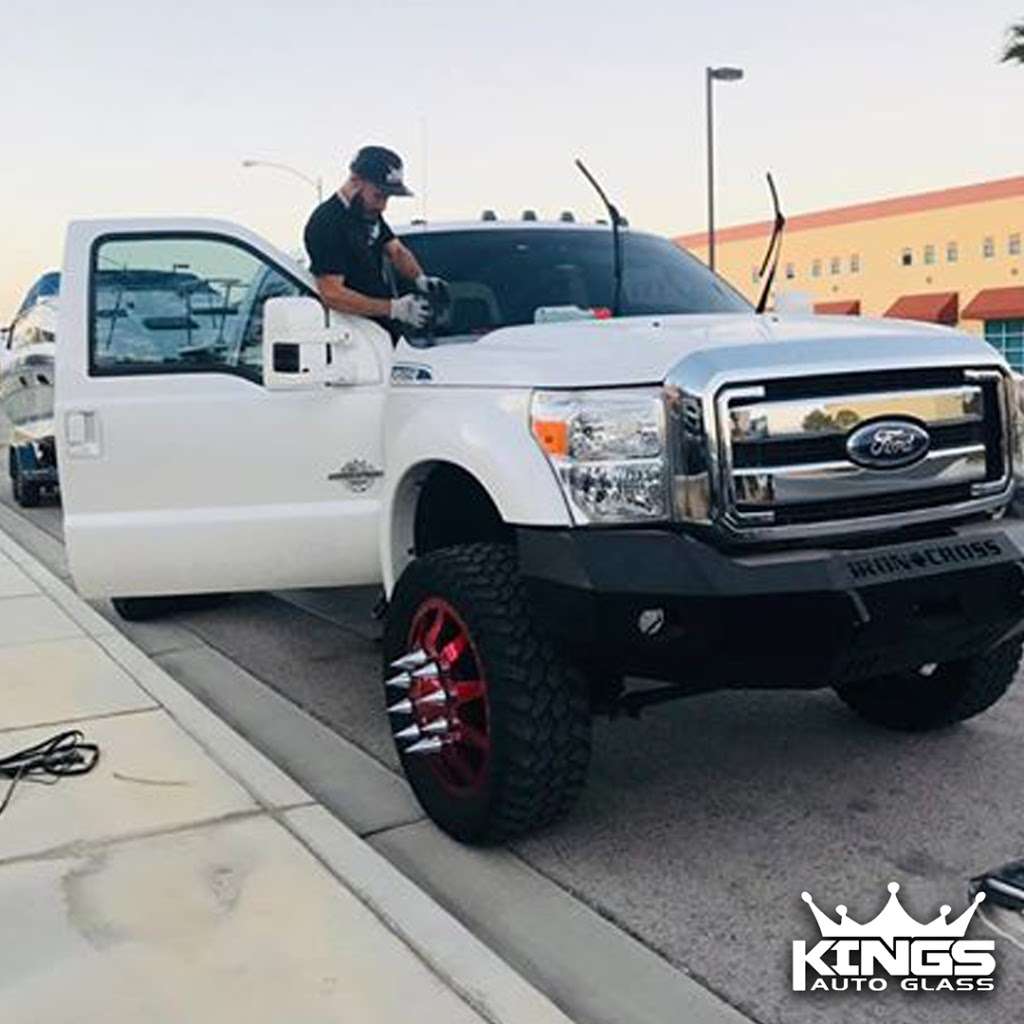 kings autoglass | 980 N Nellis Blvd, Las Vegas, NV 89110, USA | Phone: (702) 929-1592