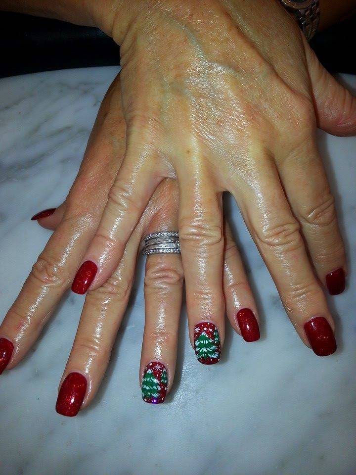 Deluxe Nail Salon and Spa | 7835 Camargo Rd, Cincinnati, OH 45243, USA | Phone: (513) 429-3110