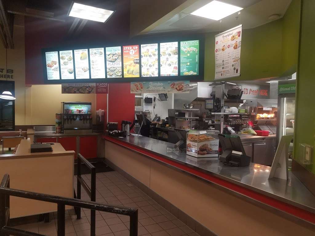 Del Taco | 7175 W Yorktown AVE, Huntington Beach, CA 92648, USA | Phone: (714) 960-8765