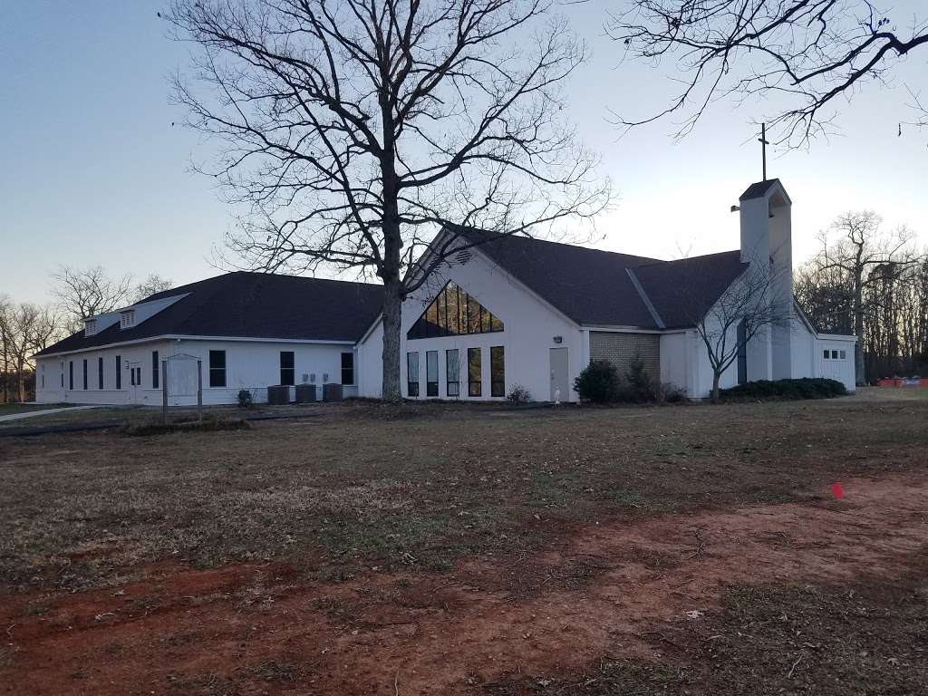 St Judes Roman Catholic Church | 1937 Davis Hwy, Mineral, VA 23117, USA | Phone: (540) 894-4266