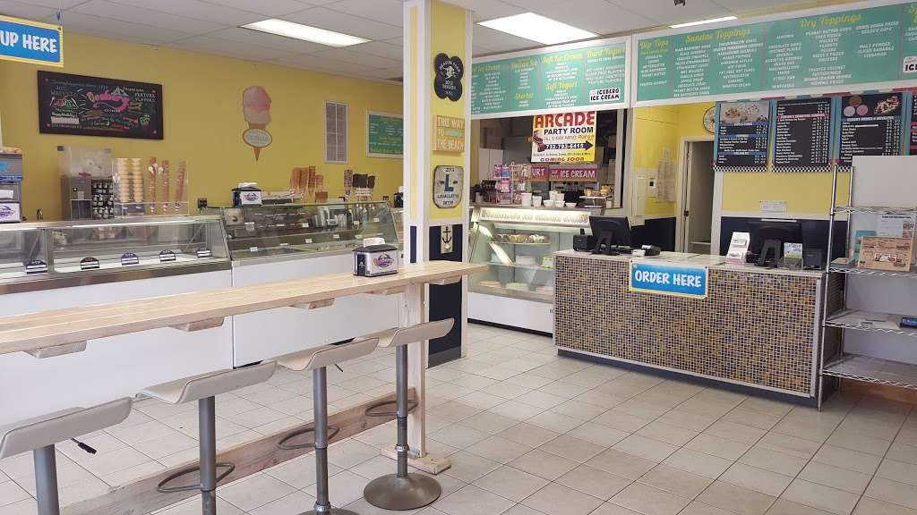 Iceberg Ice Cream | 403 Grand Central Ave, Lavallette, NJ 08735, USA | Phone: (732) 793-6415