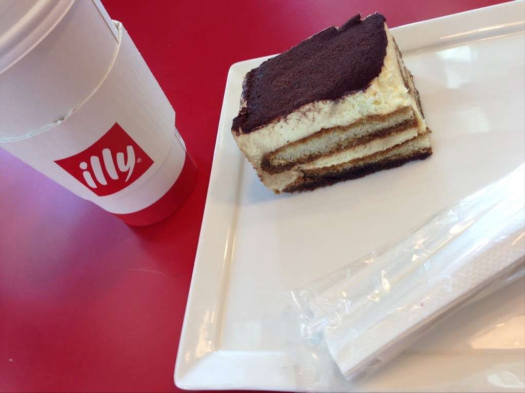 Espressamente Illy | 2800 Potomac Ave, Arlington, VA 22202, USA | Phone: (703) 413-1300