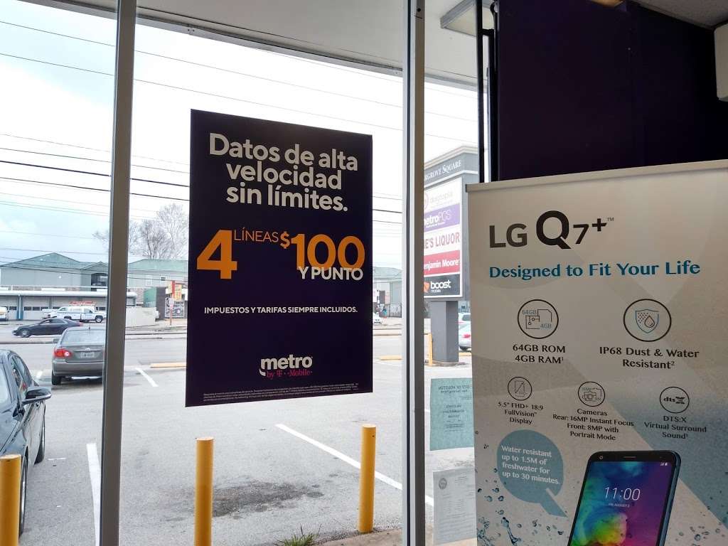 Metro by T-Mobile | 6232 Westheimer Rd, Houston, TX 77057, USA | Phone: (713) 401-6154