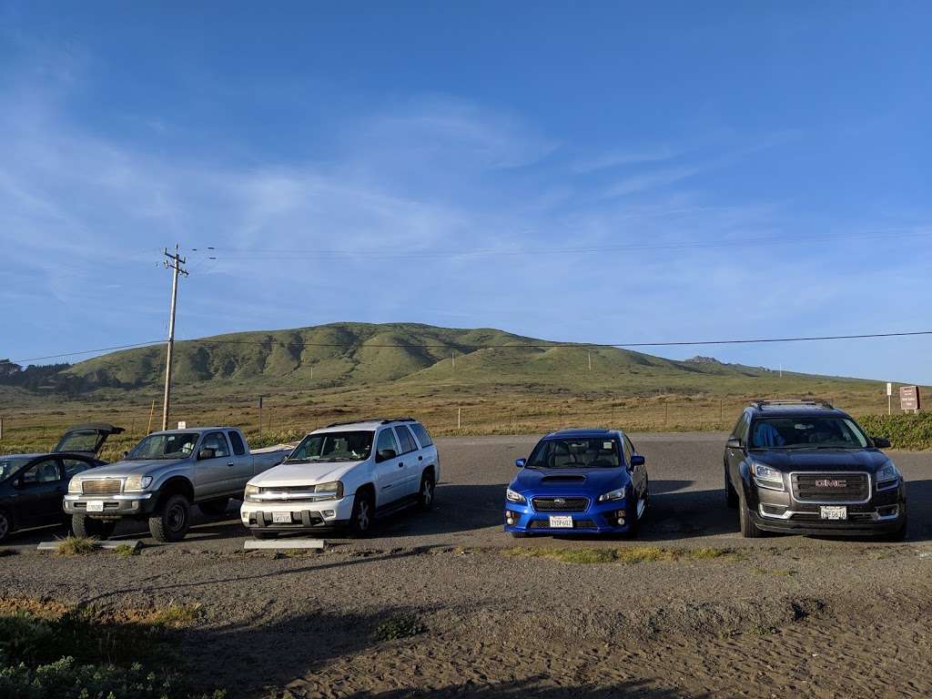 Salmon Creek Beach Access Parking Lot | 116 Bean Ave, Bodega Bay, CA 94923, USA