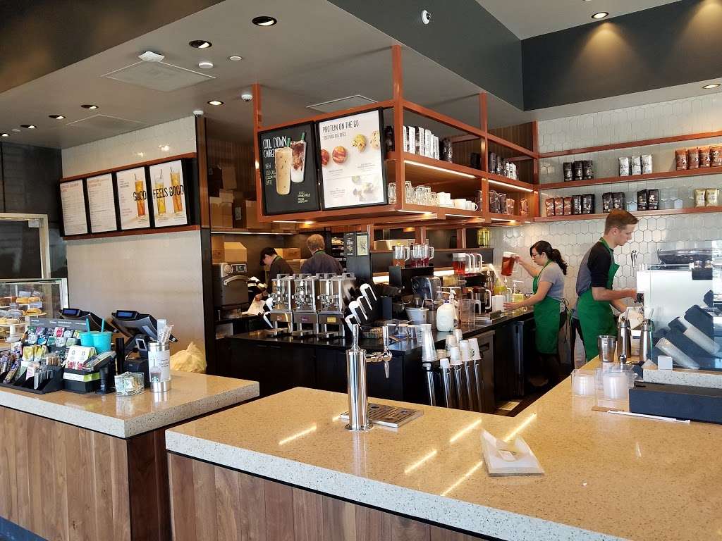 Starbucks | 30835 Gateway Pl, Rancho Mission Viejo, CA 92694, USA | Phone: (949) 324-4130