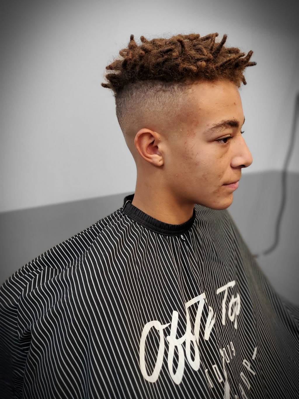 Off The Top Barbershop | 21455 S Ellsworth Rd suite #43, Queen Creek, AZ 85142, USA | Phone: (480) 616-5683