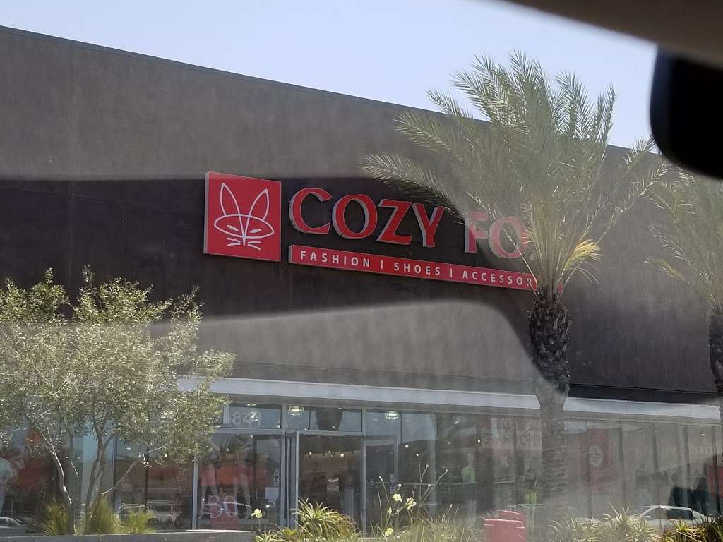 Cozy fox | 4841 Firestone Blvd, South Gate, CA 90280