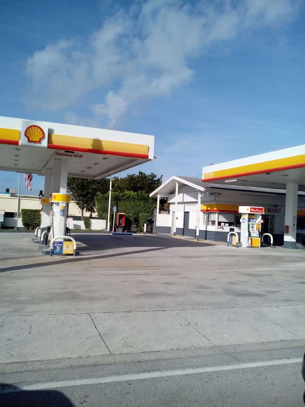 Shell | 401 SW 8th St, Miami, FL 33130, USA | Phone: (305) 856-2136