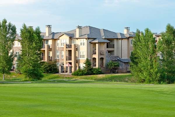 Creekside at Highlands Ranch Apartments | 8857 Creekside Way, Highlands Ranch, CO 80129, USA | Phone: (303) 471-5000