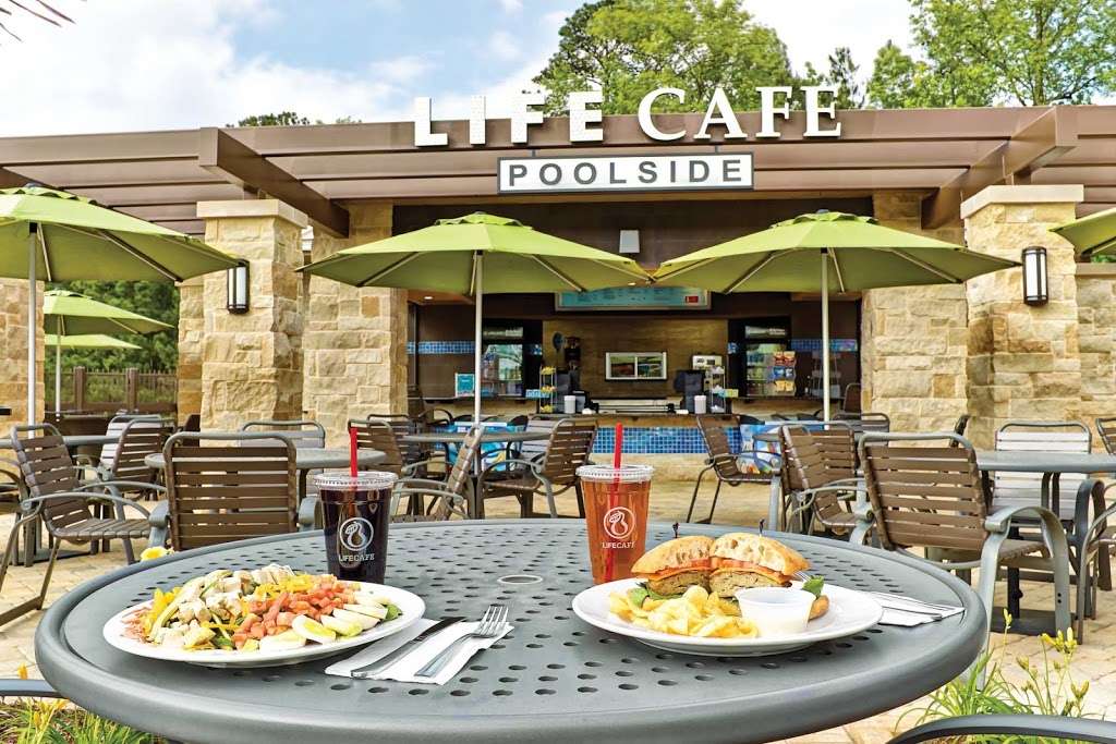 Life Time Athletic | 680 Woodlands Pkwy, Vernon Hills, IL 60061, USA | Phone: (847) 995-0670