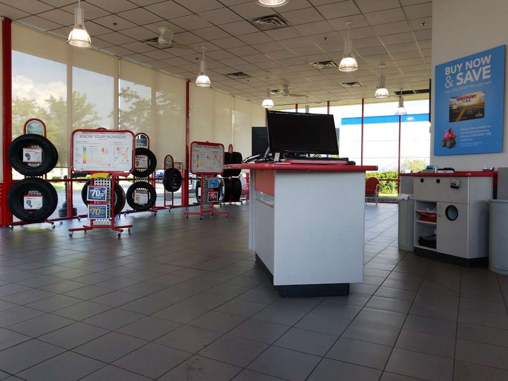 Discount Tire | 8302 Michigan Rd, Indianapolis, IN 46268, USA | Phone: (317) 876-3860