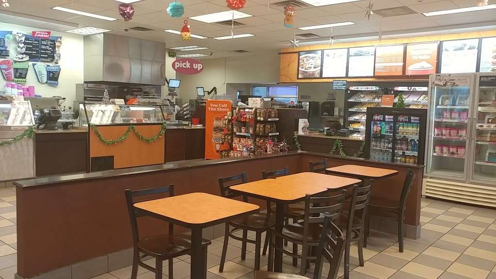 Dunkin Donuts | 3011 W 159th St, Markham, IL 60426 | Phone: (708) 596-4244